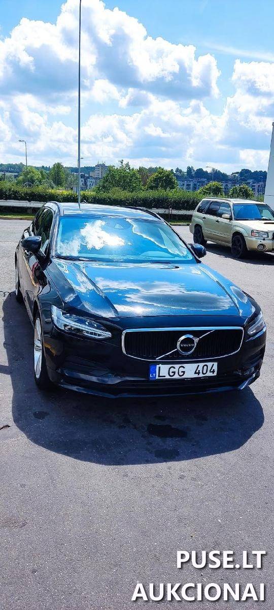 Automobilis Volvo V90 Keleivinis automobilis 2