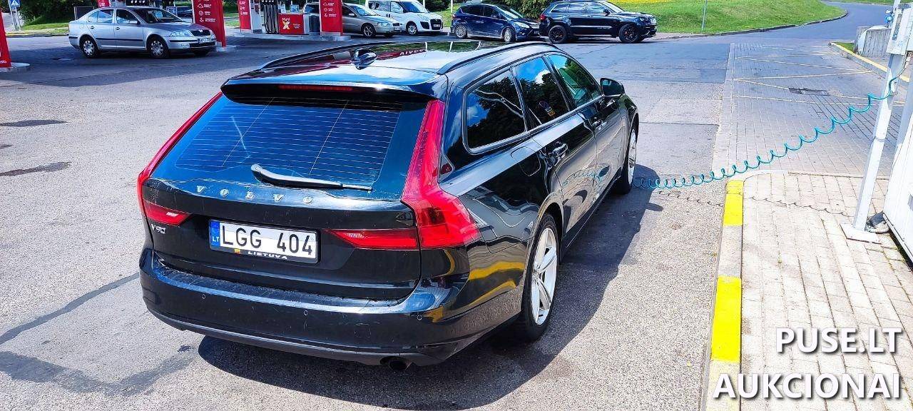 Automobilis Volvo V90 Keleivinis automobilis 4