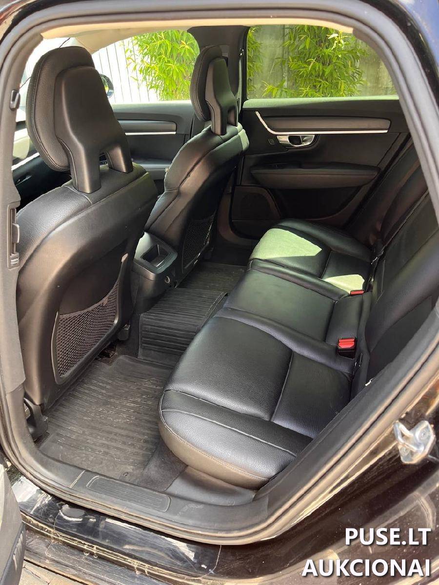 Automobilis Volvo V90 Keleivinis automobilis 6