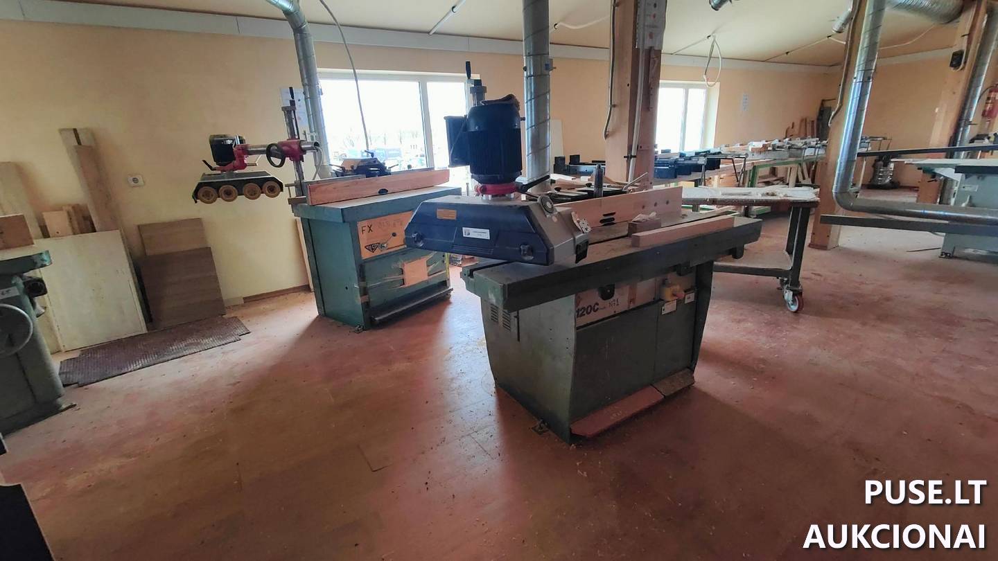 Ilgalaikis turtas (staklės, įrengimai, įrankiai, baldai, buitinė technika) Mašinos ir įrengimai 15