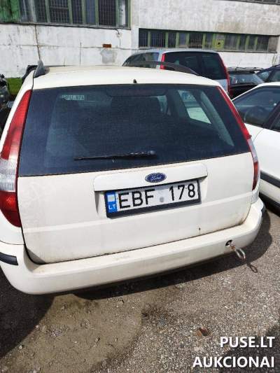 Parduodamas automobilis Ford Mondeo Klaipėdoje, pradinė kaina 250 EUR, galimybė įsigyti be dokumentų