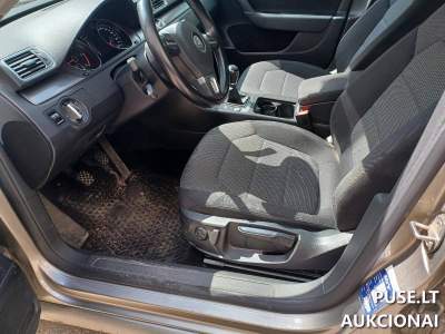 VW Passat dyzelinis lengvasis automobilis 2012 m. Jonavoje pradinė kaina 4500 EUR