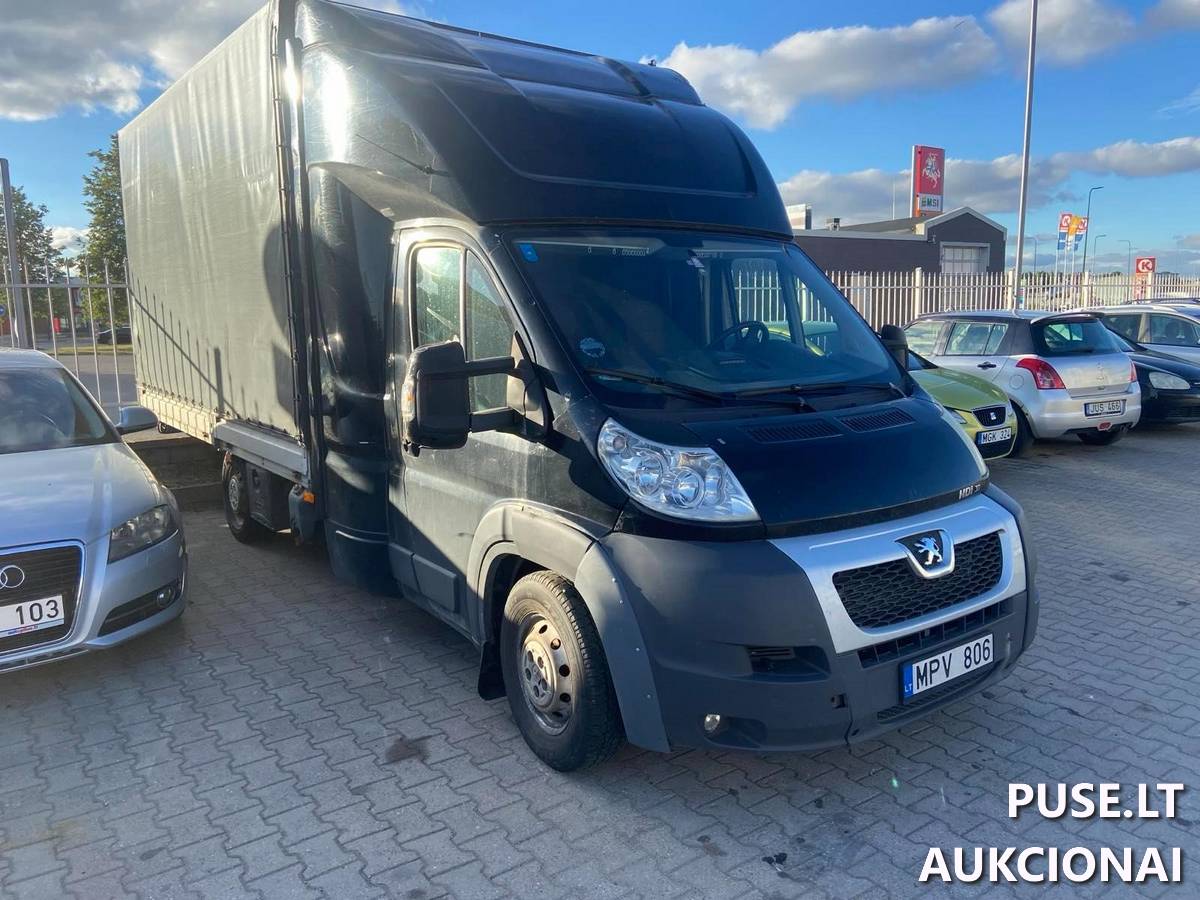 Peugeot Boxer, valst. Nr. MPV806, 2014 m., 2999cm3. Krovininis automobilis iki 3,5t. 2