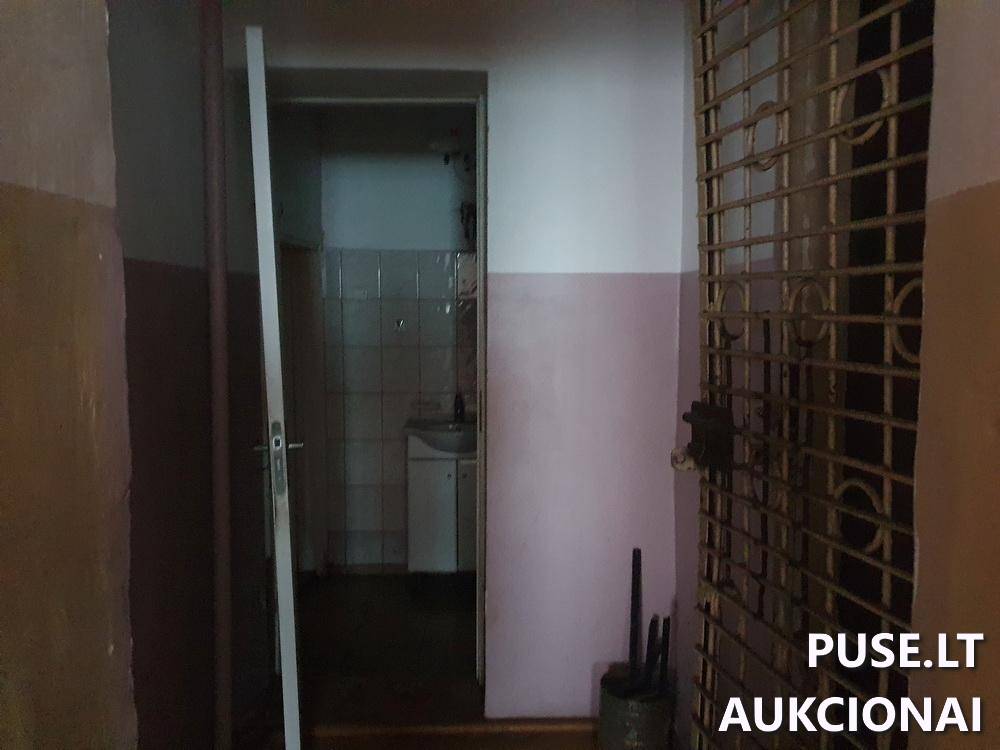 Administracinis pastatas su gyvenamosiomis patalpomis Pastatai S. Dariaus ir S. Girėno g. 6, 81419 Gruzdžiai, Gruzdžių sen., Šiaulių r. sav. 6
