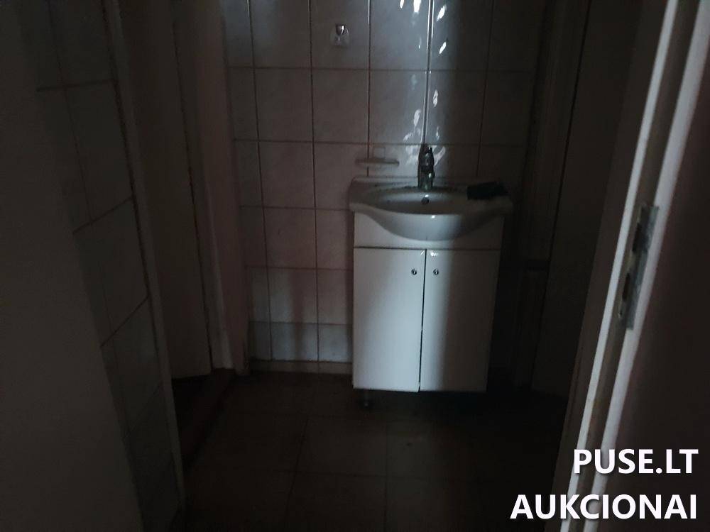 Administracinis pastatas su gyvenamosiomis patalpomis Pastatai S. Dariaus ir S. Girėno g. 6, 81419 Gruzdžiai, Gruzdžių sen., Šiaulių r. sav. 7