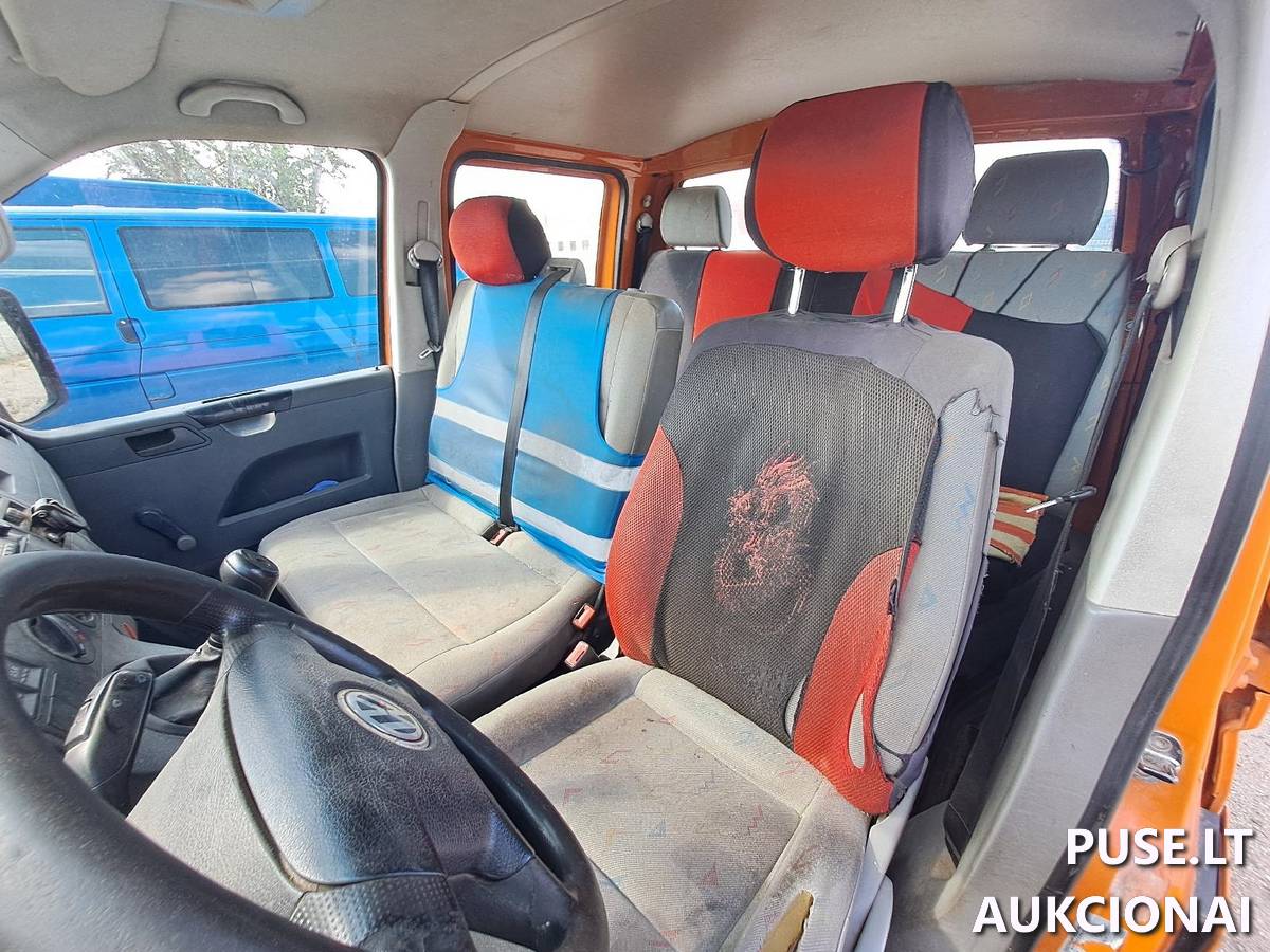 VW TRANSPORTER Lengvasis automobilis 1