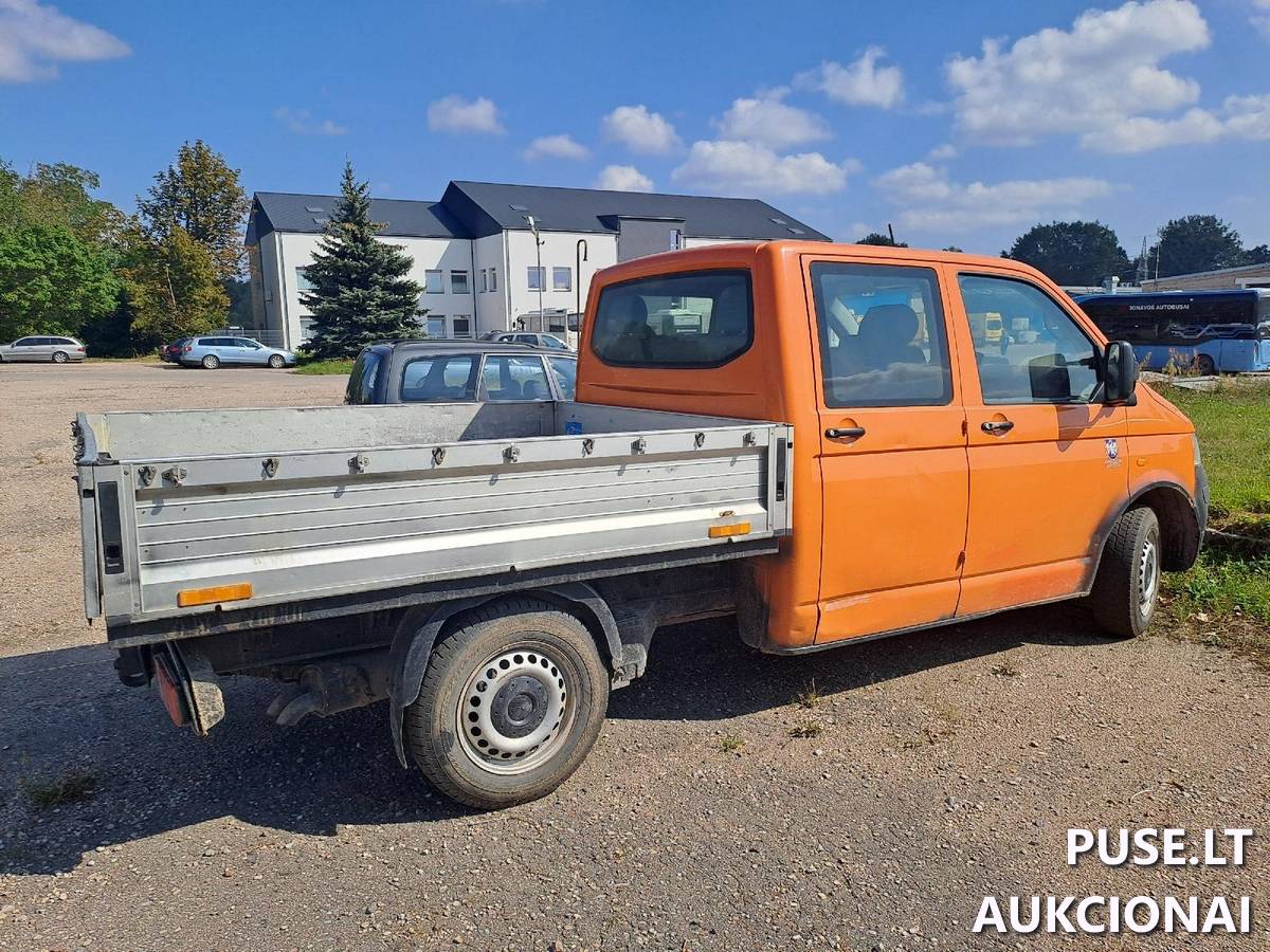 VW TRANSPORTER Lengvasis automobilis 2