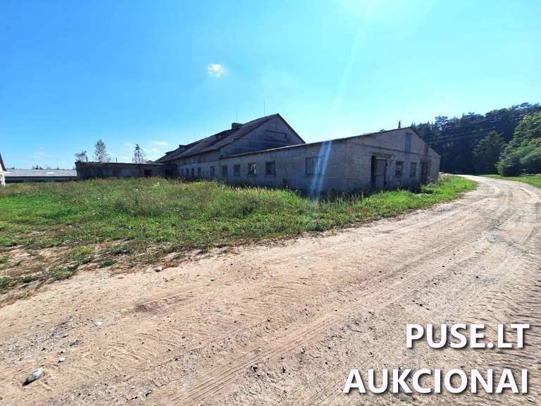 Karvidė su zookabineto patalpomis Pastatai Stuobrių g. 13, 58435 Lančiūnava, Vilainių sen., Kėdainių r. sav. 1