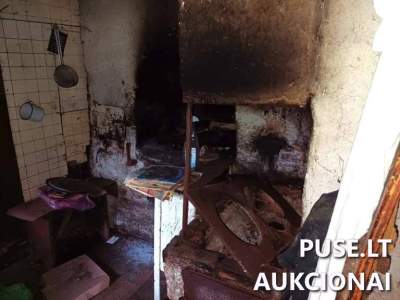 Parduodamas gyvenamasis namas su 0.63 ha sklypu Ignalinos rajone, Raščiūnuose, pradinė kaina 2300 EUR