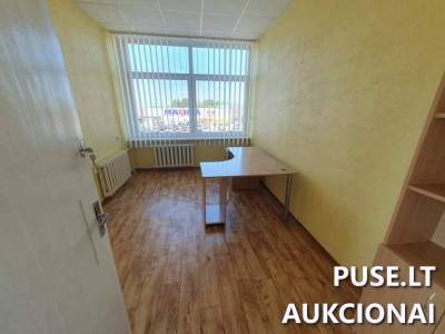 Sveikatos centras Mažeikiuose, Vilniaus g. 2, 1670 kv.m. pirminis aukcionas nuo 239000 EUR