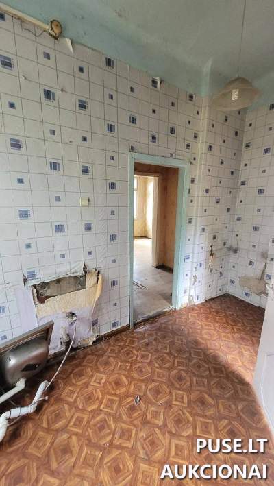 Pardavimo aukcione 38.87 kv.m 1 kambario butas Kaune, Raseinių g. 21-2, pradinė kaina 39500 EUR