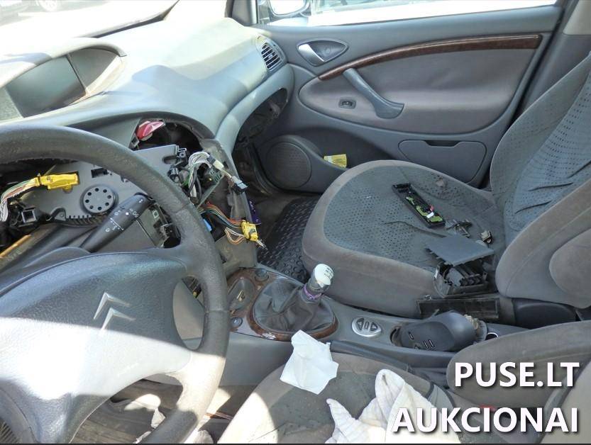6 vnt. įvairių markių automobilių pardavimas Neklasifikuota 6
