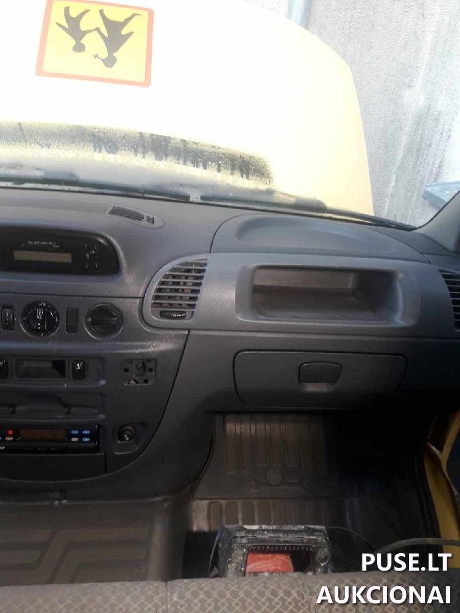 Mokyklinis autobusas Mercedes-Benz Sprinter 311 Mažas autobusas 1