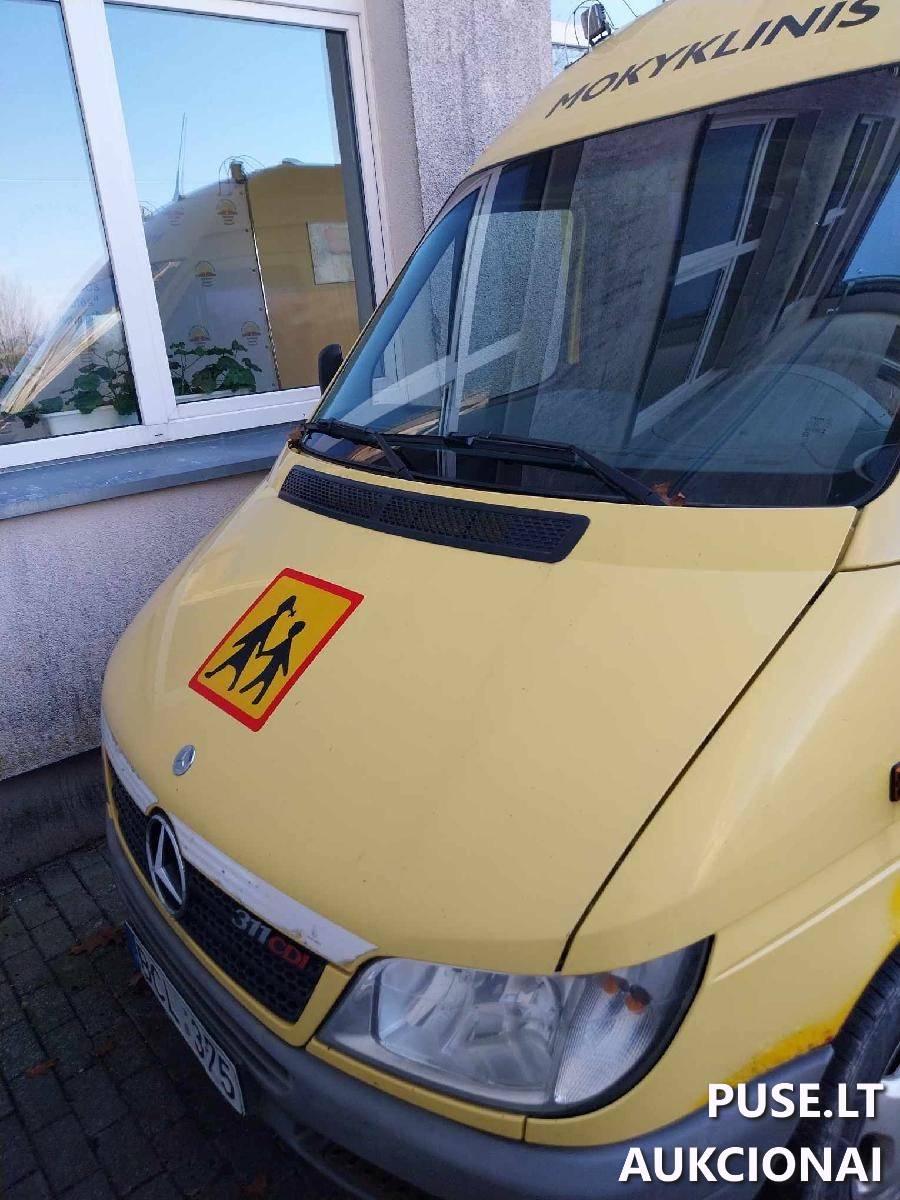 Mokyklinis autobusas Mercedes-Benz Sprinter 311 Mažas autobusas 2