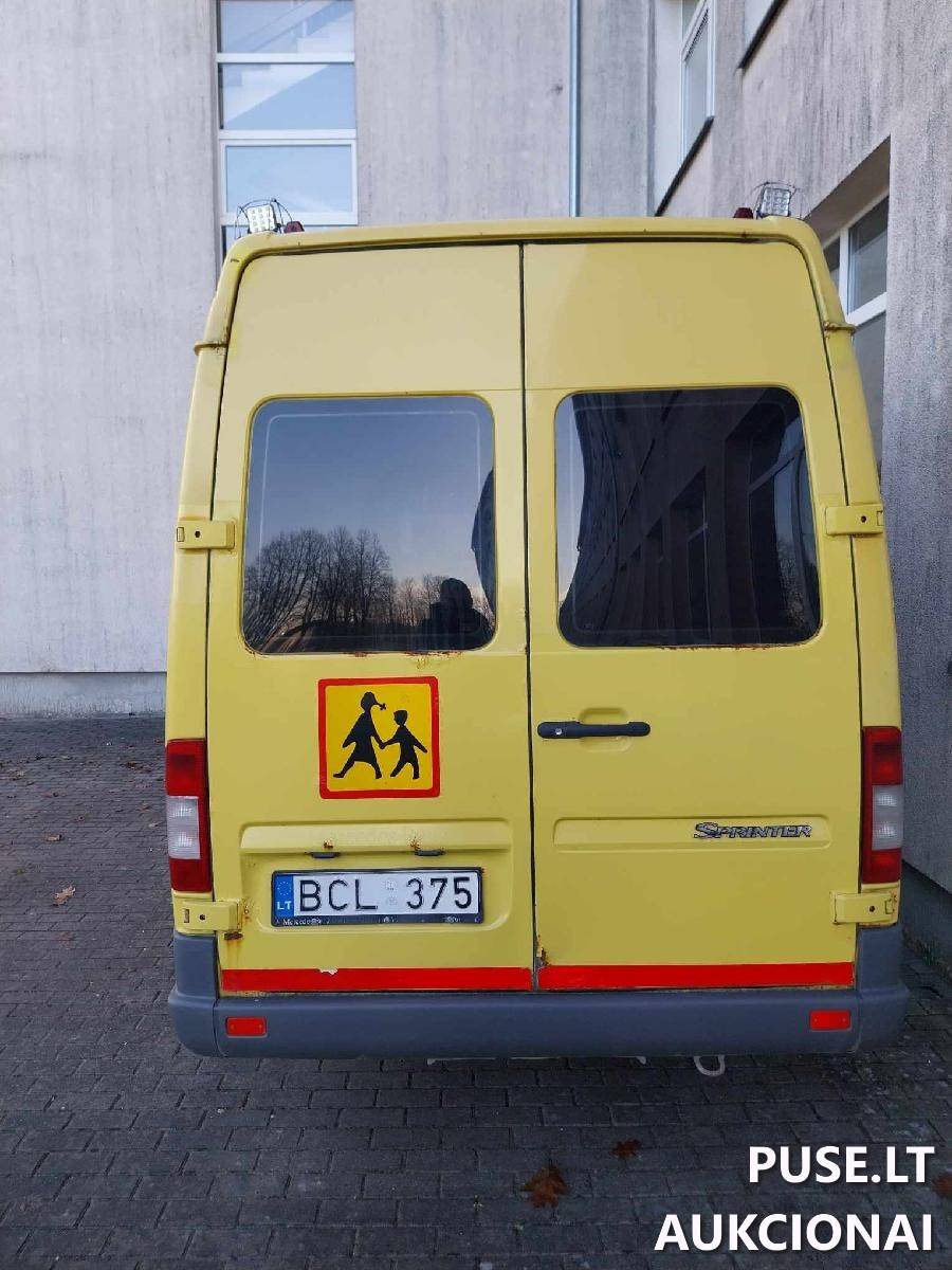 Mokyklinis autobusas Mercedes-Benz Sprinter 311 Mažas autobusas 3