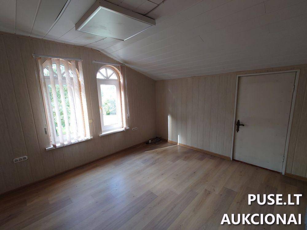 Administracinis pastatas Pastatai Muziejaus g. 2, 71131 Girėnai, Šakių sen., Šakių r. sav. 1