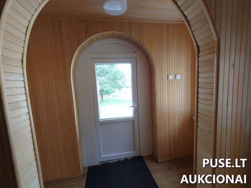 Administracinis pastatas Pastatai Muziejaus g. 2, 71131 Girėnai, Šakių sen., Šakių r. sav. 12