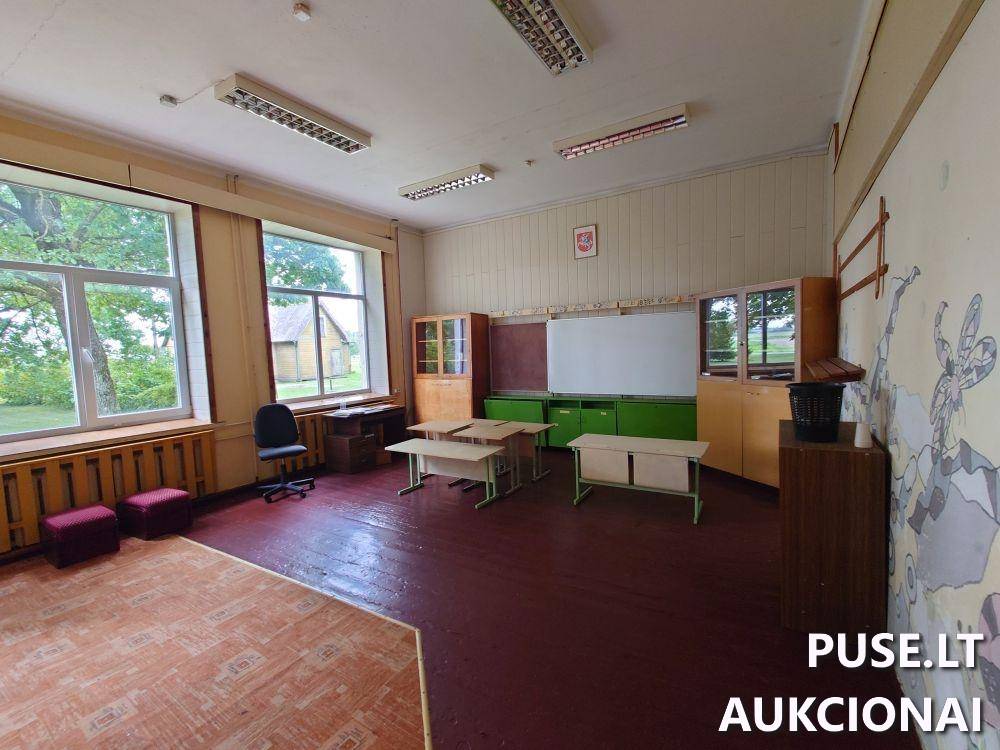 Mokykla Pastatai Mokyklos g. 26, 71372 Gotlybiškiai, Šakių sen., Šakių r. sav. 15