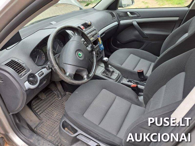 Škoda OCTAVIA Lengvasis automobilis 5