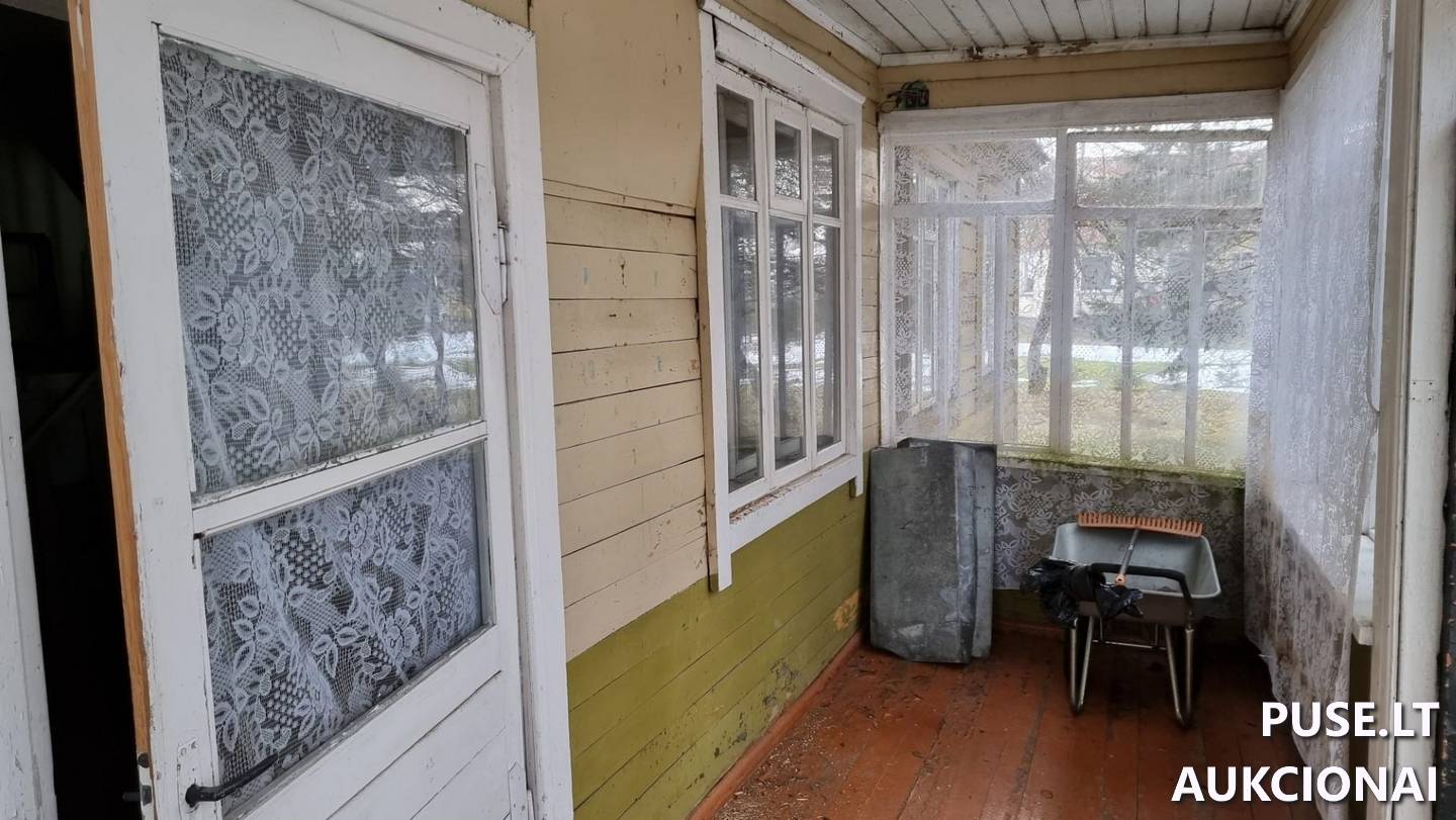 Mokykla Pastatai Antano ir Motiejaus Miškinių literatūrinė-etnografinė sodyba, Utenos kraštotyros muziejaus padalinys, Žaliaduonių g. 8, Juknėnai, 28413 Utenos r. 5