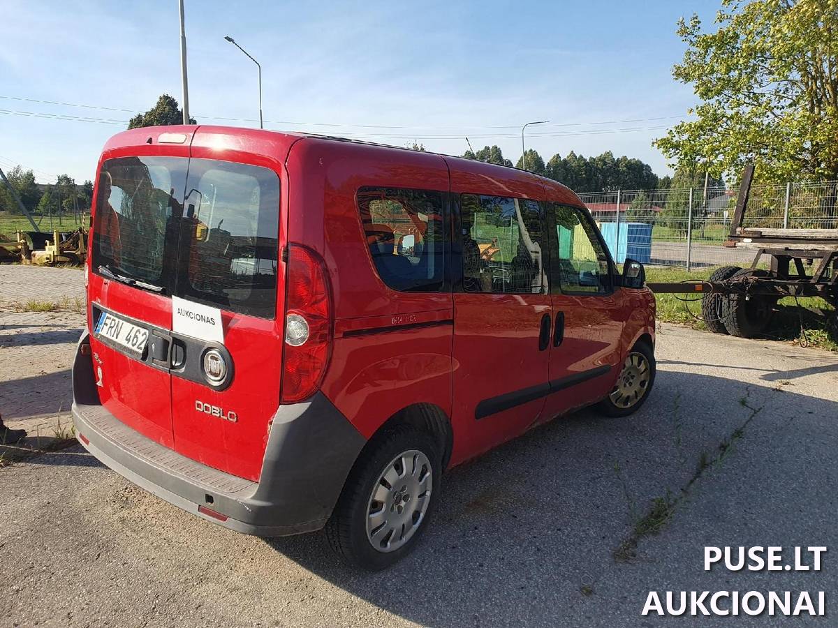 Automobilis FIAT DOBLO COMBI Lengvasis a. kombi 2