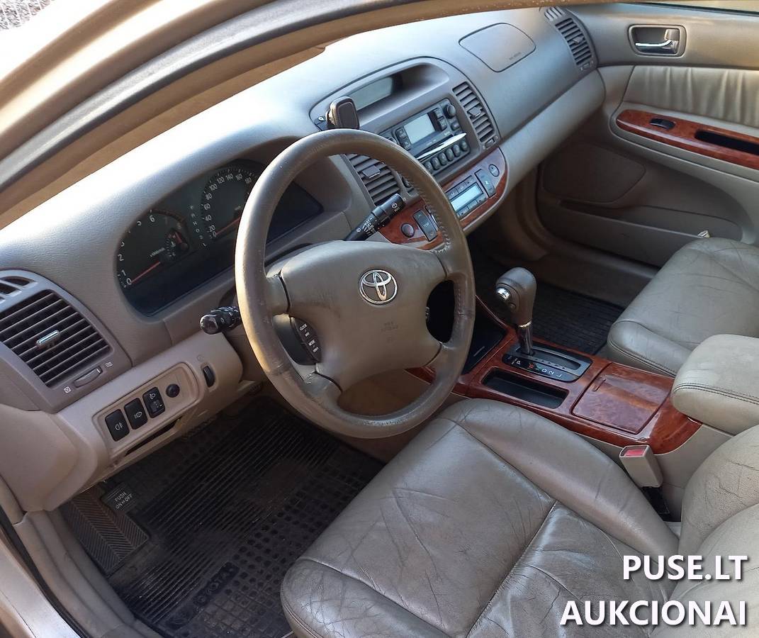 A/m Toyota Camry Lengvasis automobilis 2