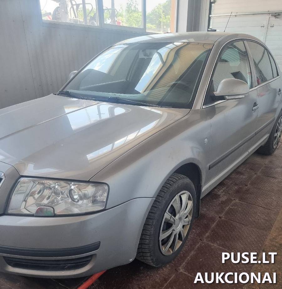 Škoda Superb 2,0 TDI Lengvasis automobilis 3