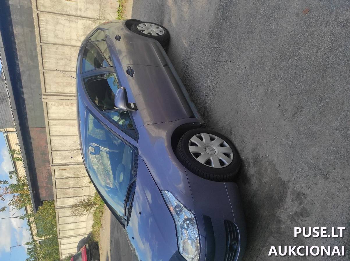 Citroen C4 Lengvasis automobilis 1