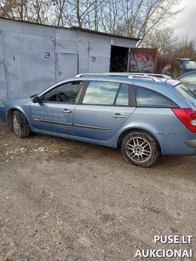 Parduodamas 2003 m. Renault Laguna dyzelinas Panevėžyje, pradinė kaina 700 EUR