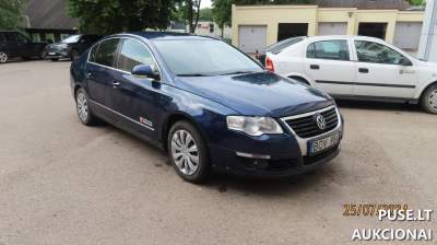VW Passat 2006 dyzelinis automobilis Joniškyje pradinė kaina 700 EUR