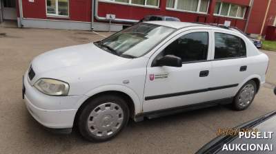 Lengvasis automobilis Opel Astra 2005 m. 700 EUR pradinė kaina Joniškio rajone