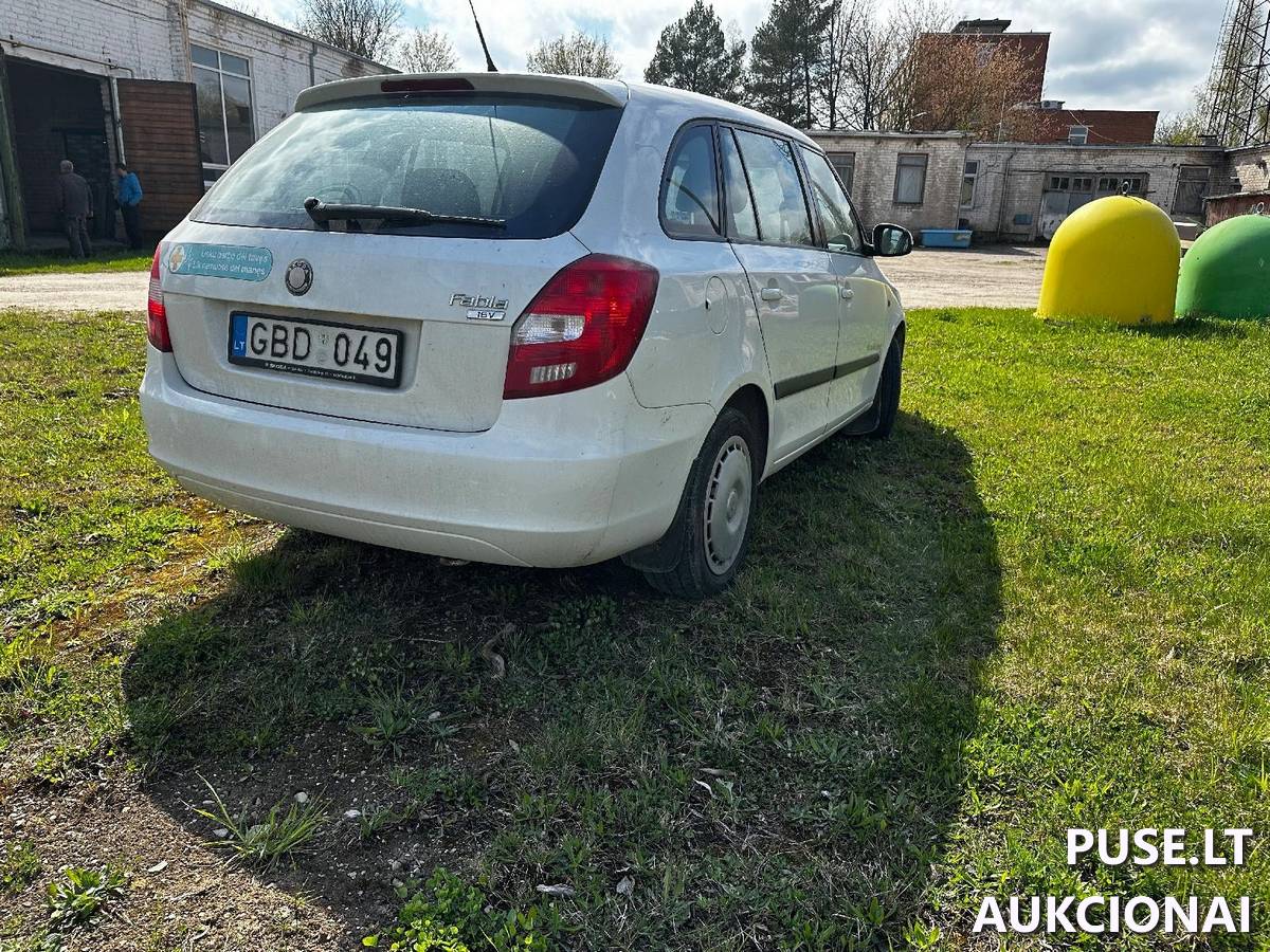 ŠKODA FABIA, valst. Nr. GBD 049 Lengvasis automobilis 2