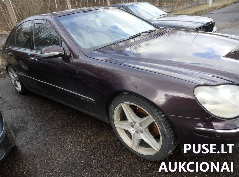 4 vnt. įvairių markių automobiliai (3 iš jų su slėptuvėmis) Neklasifikuota 4