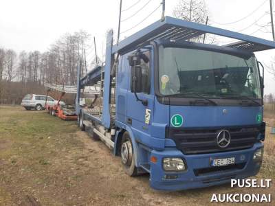 Krovininis vilkikas Mercedes Benz 1841 aukcionas, pradinė kaina 6400 EUR