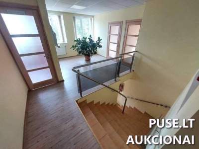 Parduodamas administracinis pastatų kompleksas Pasvalyje, Mūšos g. 2H, pradinė kaina 118600 EUR