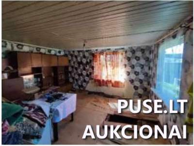 Gyvenamasis namas Marijampolės rajone, Liucinavo k., kaina nuo 900 EUR. 1/8 dalies aukcionas