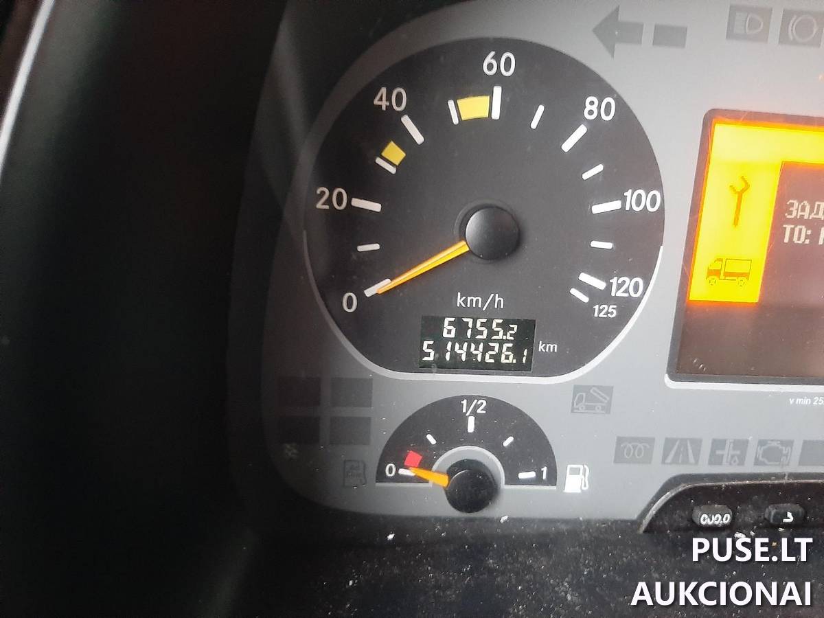 Vilkikas Mercedes Benz 1841, VIN kodas WDB9300571L058235, valst. nr. LNC 150 Krovininis automobilis nuo 3,5t. iki 12t. 1