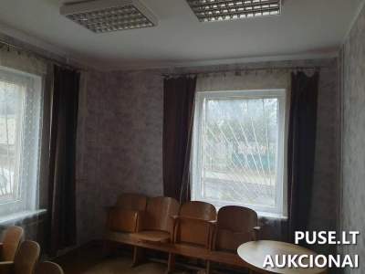 Administracinis pastatas su gyvenamomis patalpomis Šiaulių r. Gruzdžiuose 169 kv.m už 16152 EUR