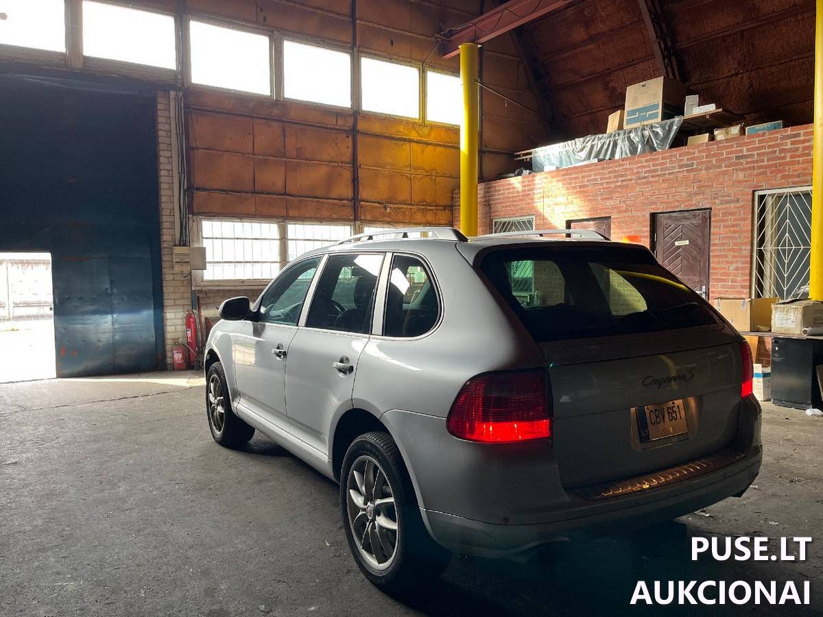 Automobilis Porsche Cayane Keleivinis automobilis 5