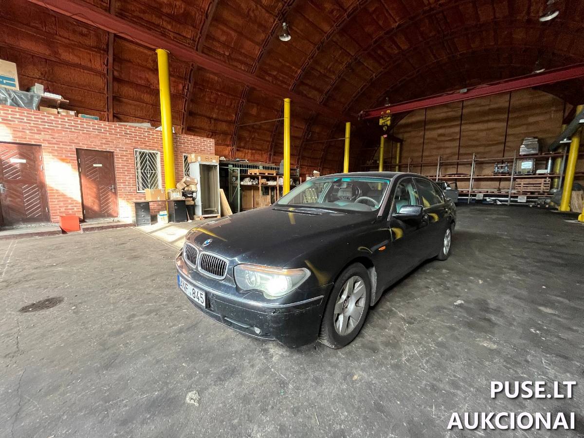 Automobilis BMW730 Keleivinis automobilis 2