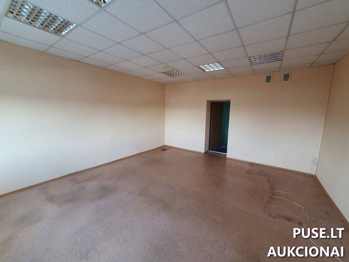 Administracinis pastatas Pastatai Vytauto Didžiojo g. 21, 74130 Jurbarkas, Jurbarko miesto sen., Jurbarko r. sav. 11