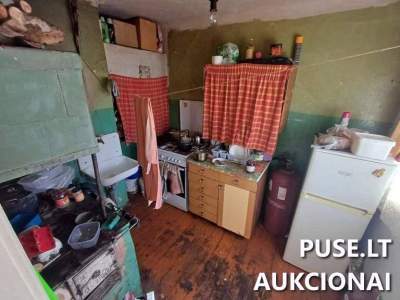 Mažas 24.47 kv.m butas Tytuvėnuose, Maironio g. 5-7, pradinė kaina 2610 EUR