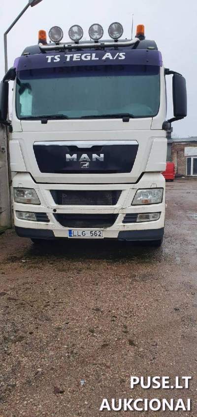 Krovininis automobilis MAN TGX aukcione 20000 EUR