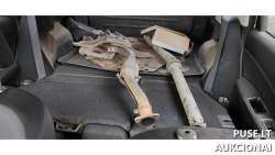 Traktoriai, savaeigės mašinos, priekabos, puspriekabės - Lengvasis automobilis	SUBARU	FORESTER Inv. nr.17-02126588