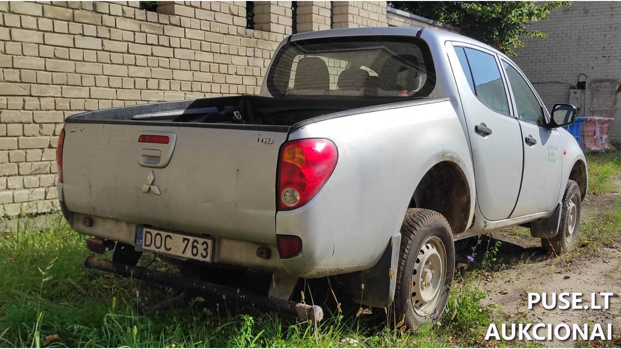 Lengvasis automobilis	MITSUBISHI	L200 Inv. Nr. 12-2506 Traktoriai, savaeigės mašinos, priekabos, puspriekabės 6
