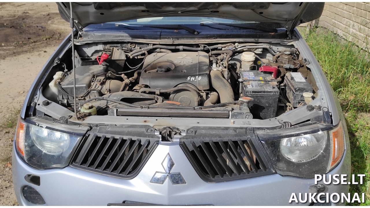 Lengvasis automobilis	MITSUBISHI	L200 Inv. Nr. 12-2506 Traktoriai, savaeigės mašinos, priekabos, puspriekabės 8
