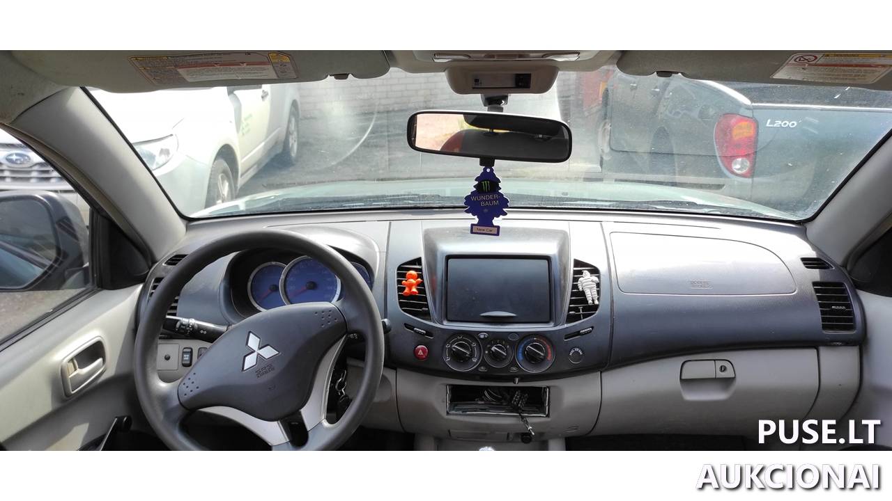 Lengvasis automobilis	MITSUBISHI	L200 Inv. Nr. 12-2559 Traktoriai, savaeigės mašinos, priekabos, puspriekabės 1