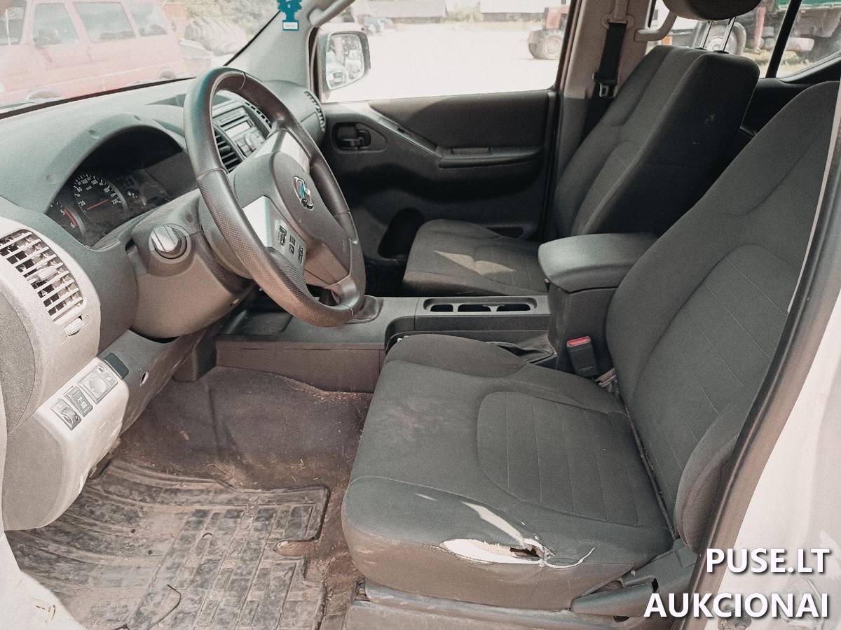 Lengvasis automobilis NISSAN NAVARA Inv. nr. 42-1106212 Traktoriai, savaeigės mašinos, priekabos, puspriekabės 3
