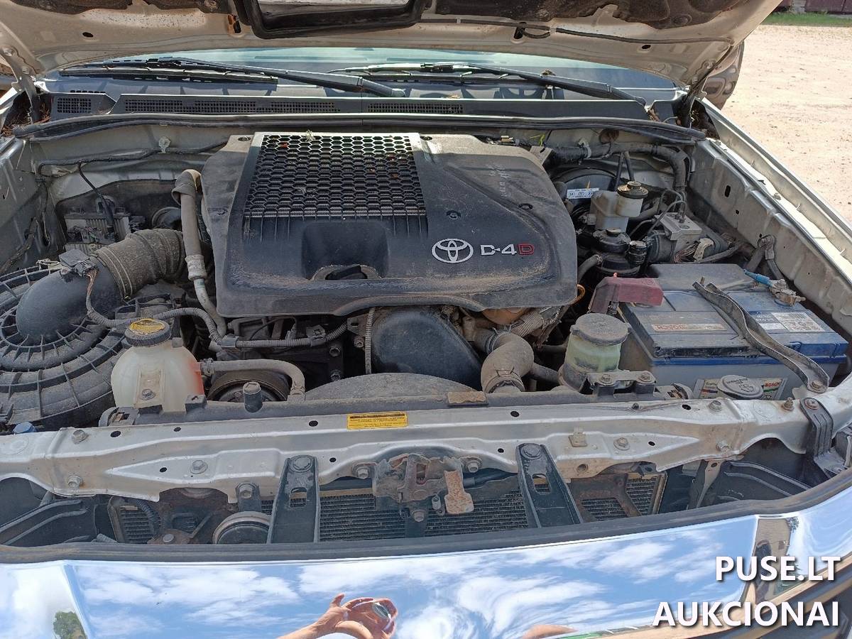 Lengvasis automobilis TOYOTA HILUX Inv. Nr. 06-03-85 Traktoriai, savaeigės mašinos, priekabos, puspriekabės 7