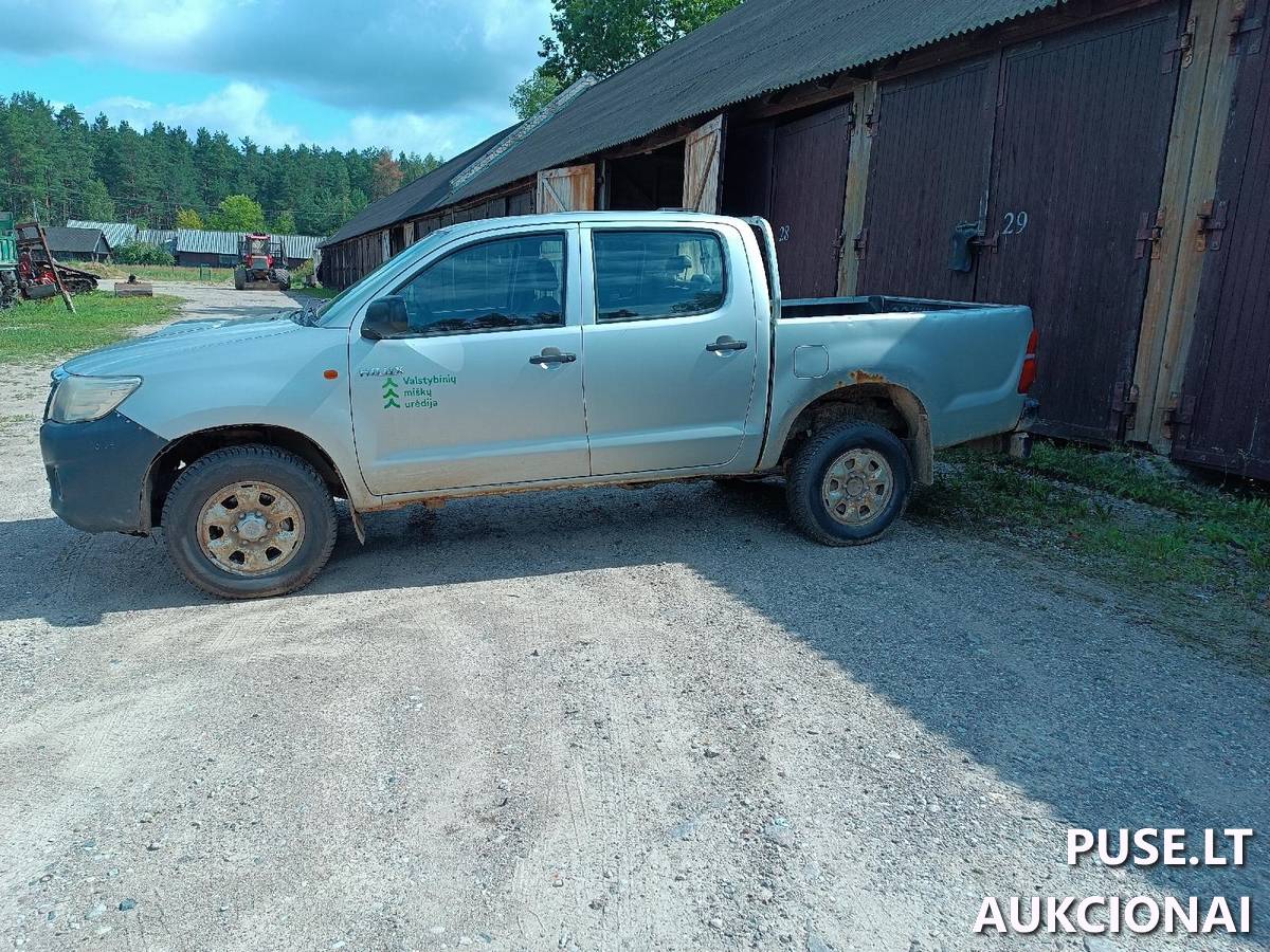 Lengvasis automobilis TOYOTA HILUX Inv. Nr. 06-03-84 Traktoriai, savaeigės mašinos, priekabos, puspriekabės 6